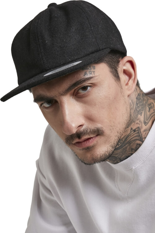 Adjustable melton cap snapback