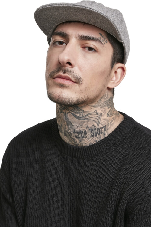 Adjustable melton cap snapback