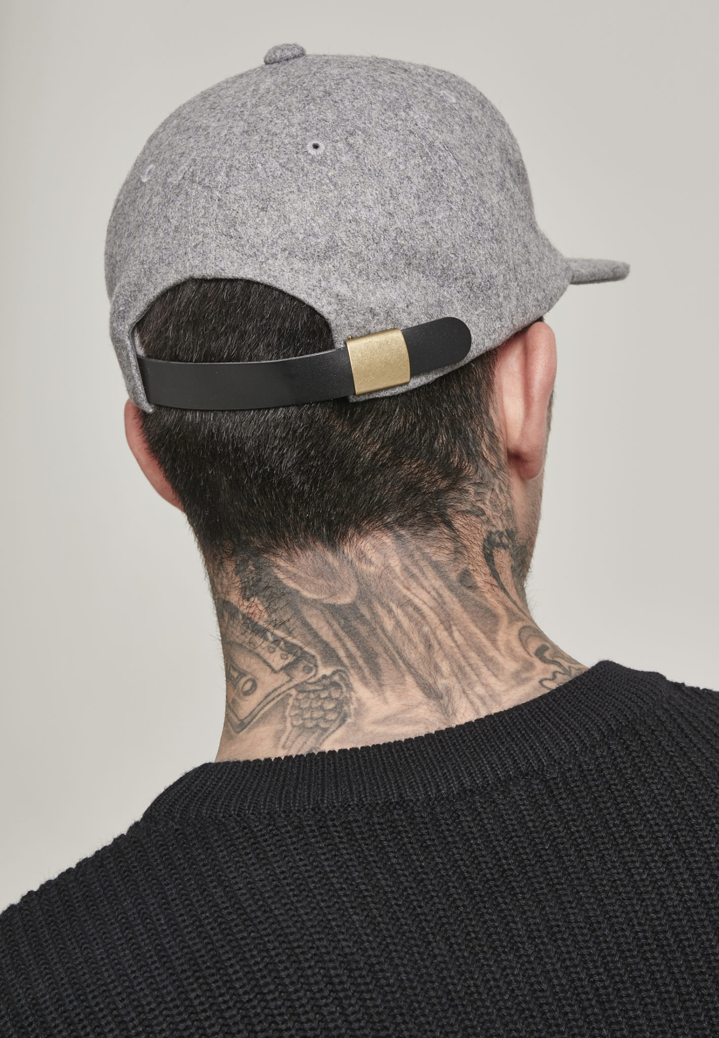 Adjustable melton cap snapback